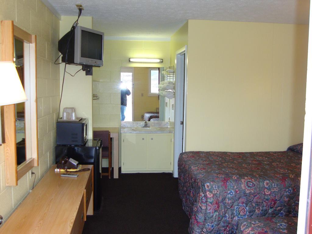 Economy Inn Crossville Quarto foto